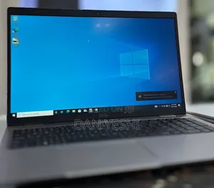 New Laptop Dell 16GB Intel Core i7 SSD 512GB