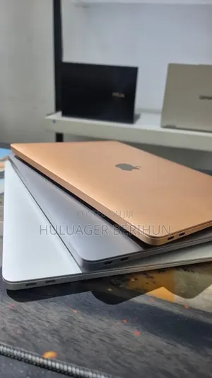 New Laptop Apple MacBook Air 2020 M1 8GB Apple M1 SSD 256GB
