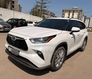 Toyota Highlander 2023 White