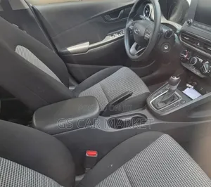 Hyundai Kona 2021 White
