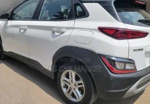 Hyundai Kona 2021 White