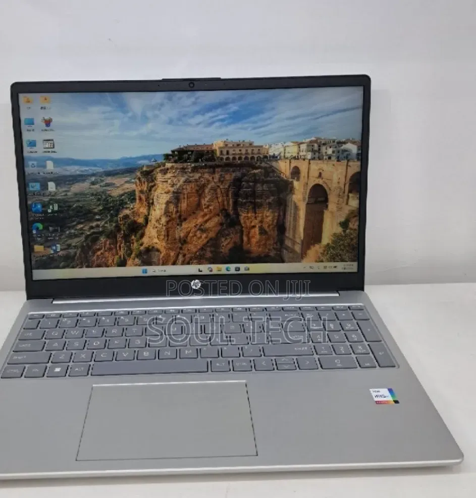 New Laptop HP Stream Notebook 16GB Intel Core i5 SSD 1T