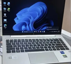 New Laptop HP 650 16GB Intel Core i7 SSD 512GB