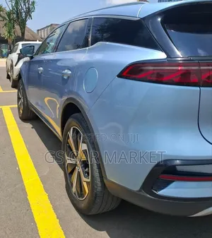 BYD Tang EV 2024 Blue