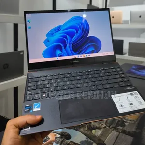New Laptop Asus Zenbook 14 16GB Intel Core i7 SSD 512GB