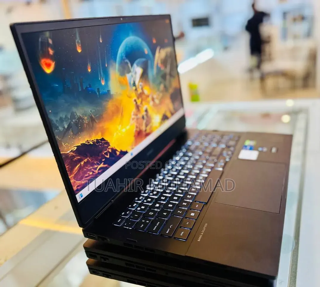 New Laptop HP Omen 16 16GB Intel Core i7 SSD 512GB