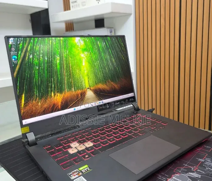 New Laptop Asus ROG Strix G15 16GB AMD Ryzen 9 SSD 512GB