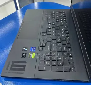 New Laptop HP Omen 16 16GB Intel Core i9 SSD 1T