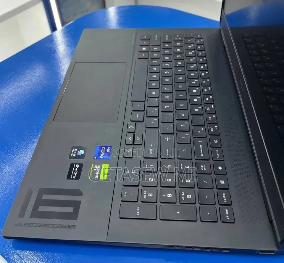 New Laptop HP Omen 16 16GB Intel Core i9 SSD 1T
