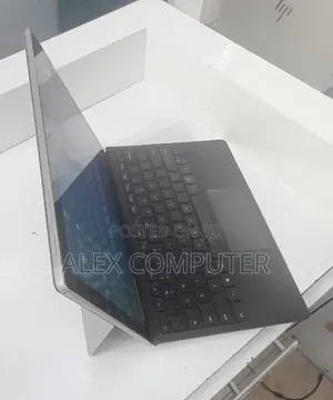 New Laptop Microsoft Surface Pro 8 8GB Intel Core i5 SSD 256GB