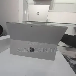 New Laptop Microsoft Surface Pro 8 8GB Intel Core i5 SSD 256GB