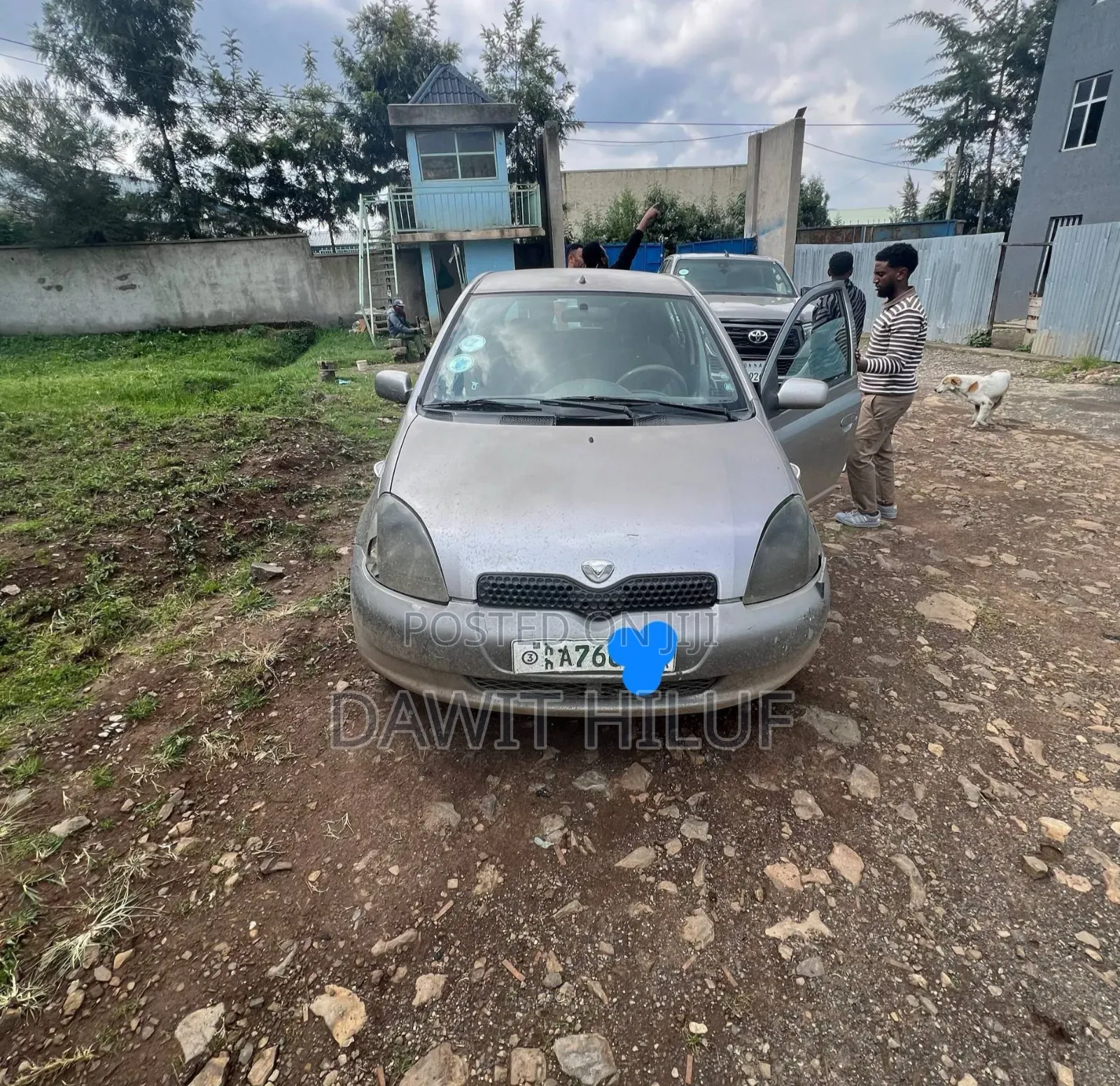 Toyota Vitz 2001 Silver