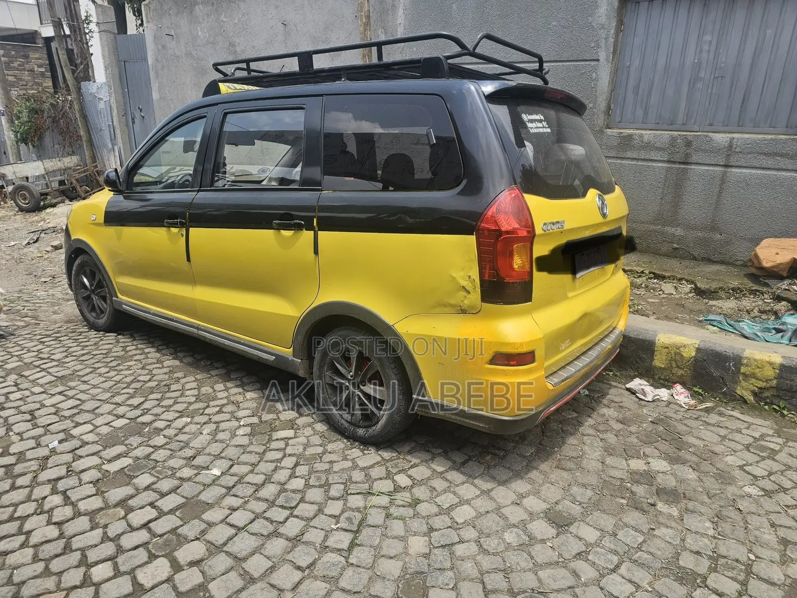Car 2018 Yellow