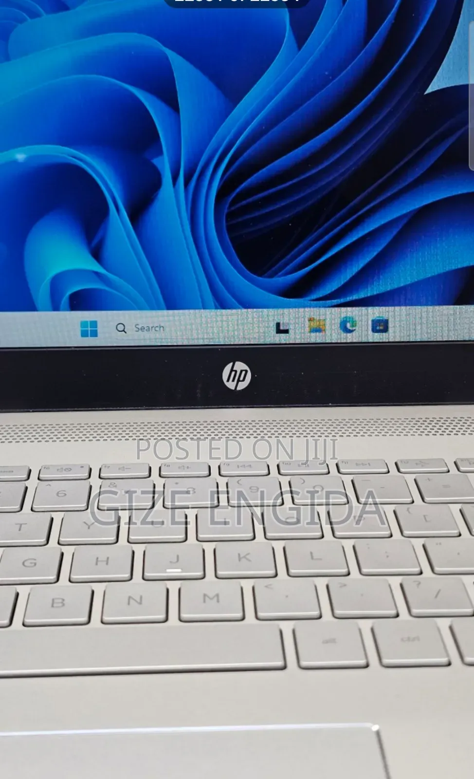 New Laptop HP Pavilion 15 8GB Intel Core i5 HDD 1T