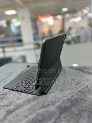 Major Keyboard