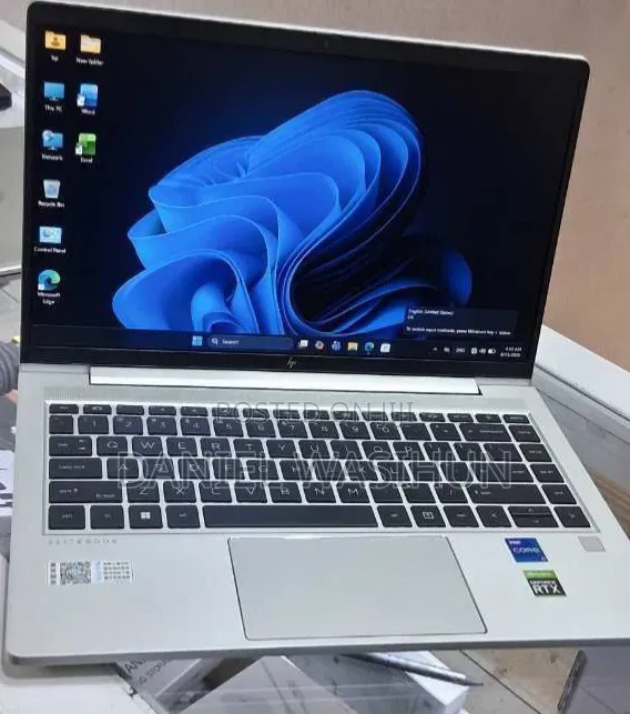 New Laptop HP EliteBook 640 G10 16GB Intel Core i7 SSD 512GB