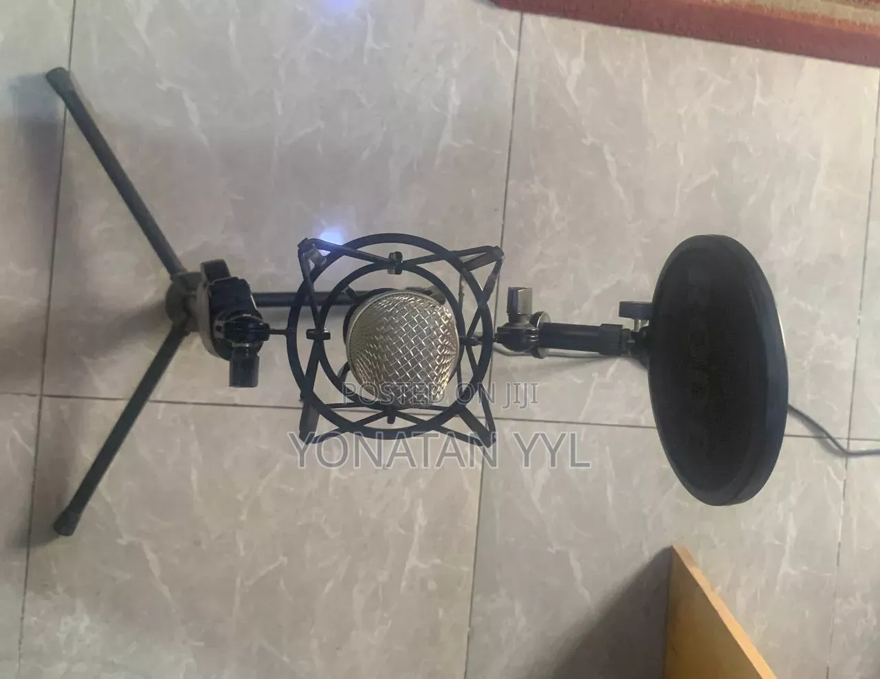 Studio Material