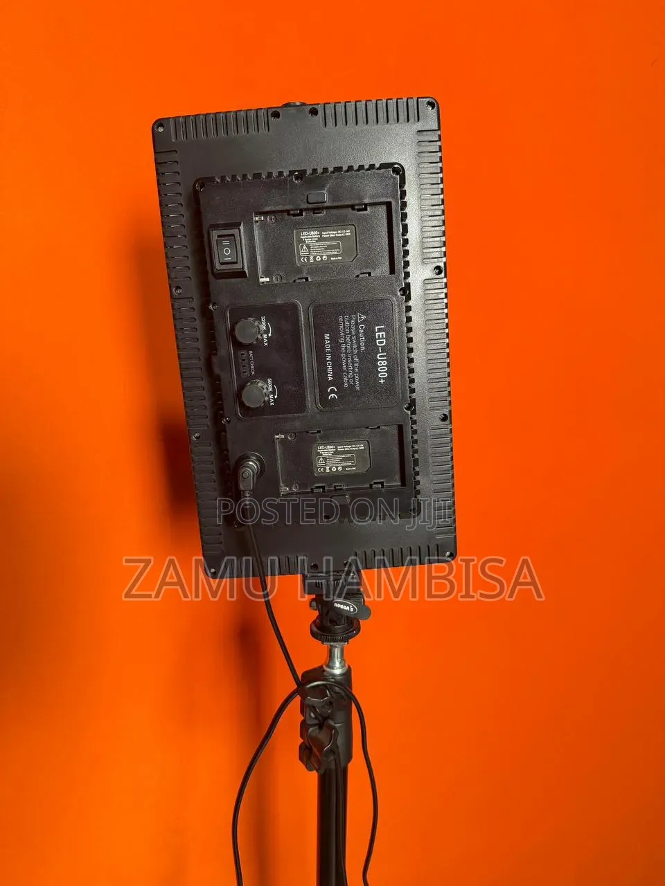 Professional Photo and Video LED Light U800+