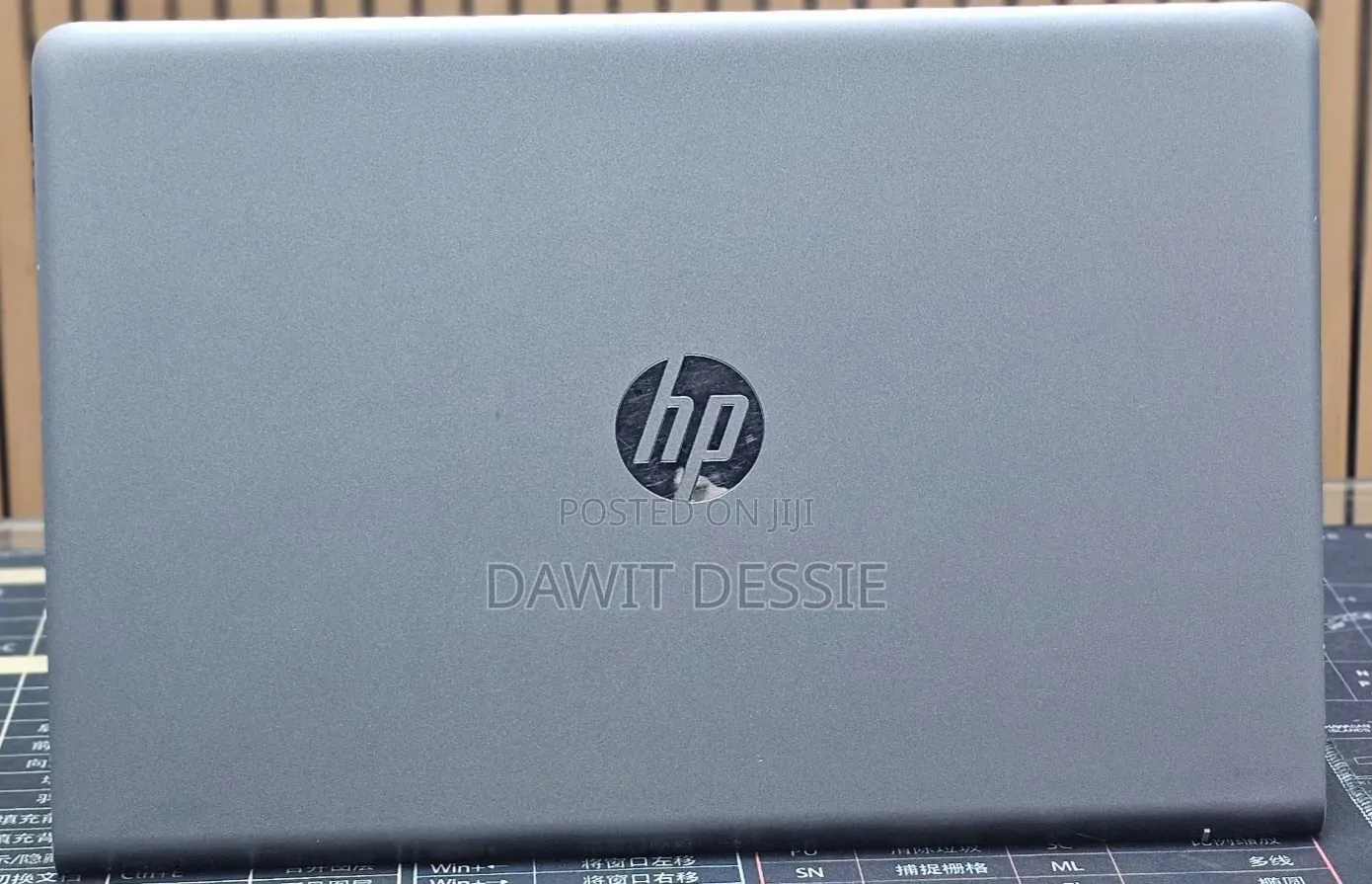 Laptop HP Pavilion 15 8GB Intel Core i5 HDD 1T