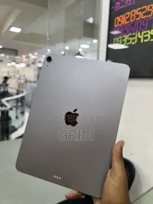 Apple iPad Air 64 GB Gray