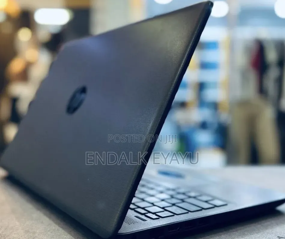 New Laptop HP 8GB Intel Core i7 HDD 1T