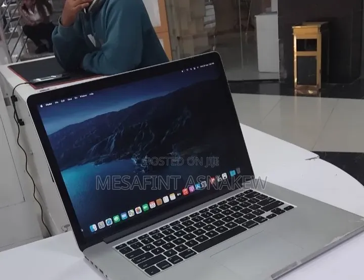 New Laptop Apple MacBook Pro 2014 16GB Intel Core i7 SSD 512GB
