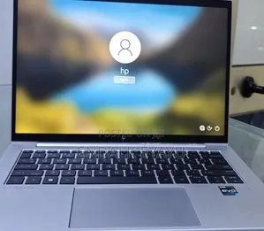 New Laptop HP EliteBook 830 G9 16GB Intel Core i5 SSD 512GB