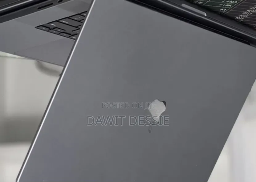 New Laptop Apple MacBook Pro 2021 M1 Max 32GB Apple M1 Max SSD 1T