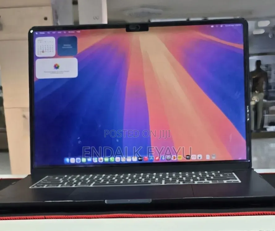 New Laptop Apple MacBook Air 2026 M5 16GB Apple M5 SSD 512GB