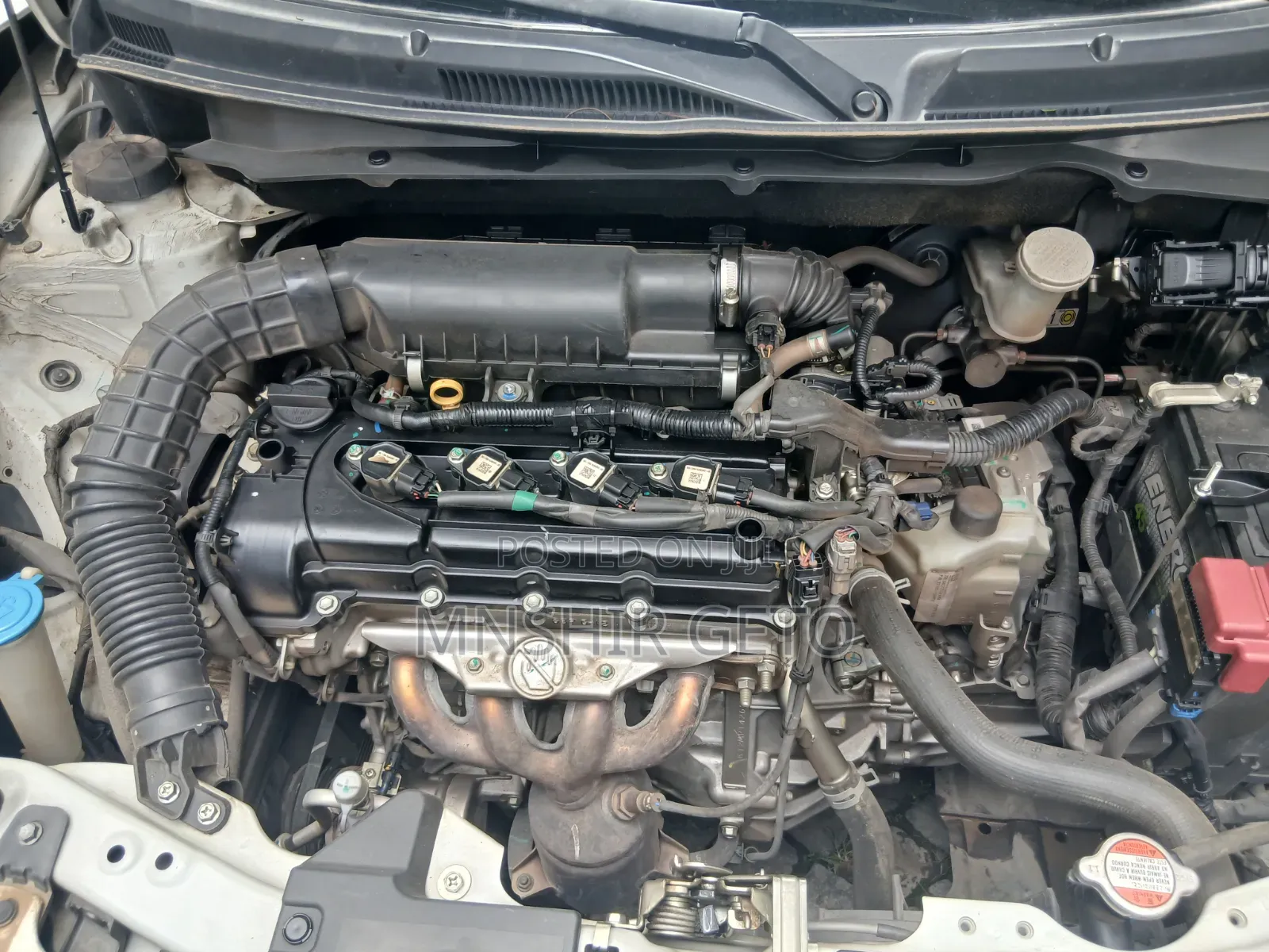 Suzuki Swift 2022 White