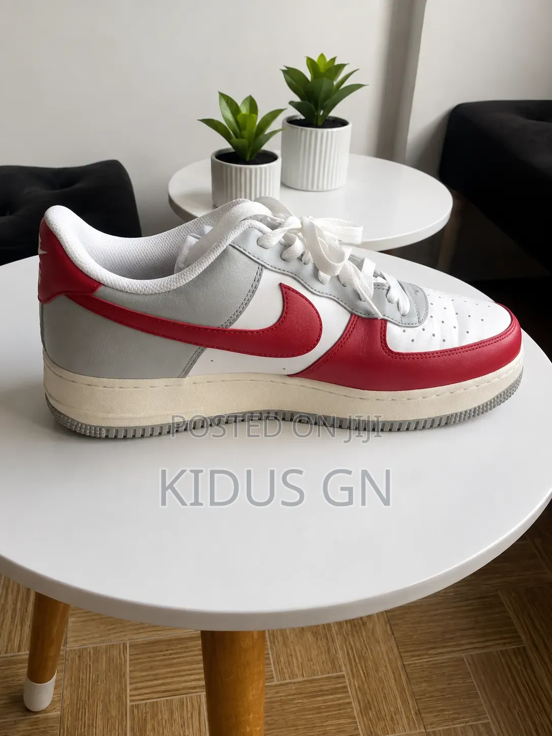 Nike Air Force 1, Red Toe