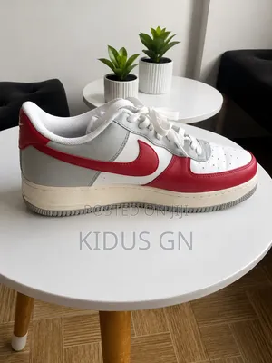 Nike Air Force 1, Red Toe
