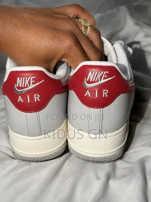 Nike Air Force 1, Red Toe