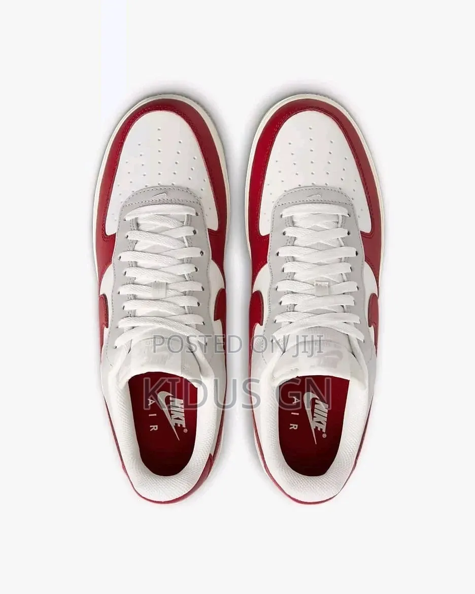 Nike Air Force 1, Red Toe