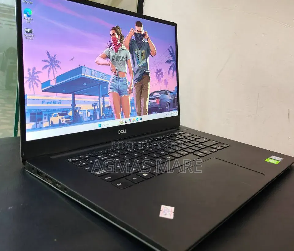 New Laptop Dell XPS 15 16GB Intel Core i7 SSD 512GB