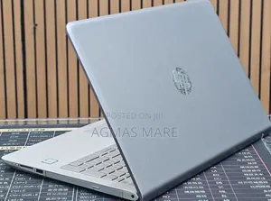 New Laptop HP Pavilion 15 8GB Intel Core i5 HDD 1T