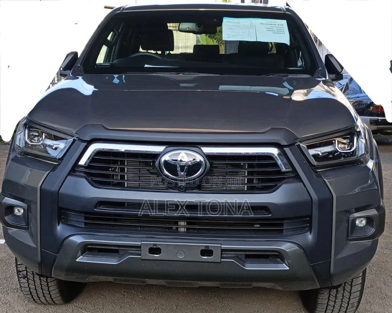 New Toyota Hilux 2024 Gray