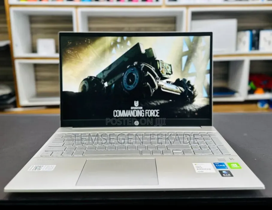 New Laptop HP Pavilion 15 16GB Intel Core i5 SSD 512GB