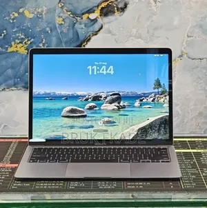 New Laptop Apple MacBook Air 2020 M1 16GB Apple M1 SSD 1T