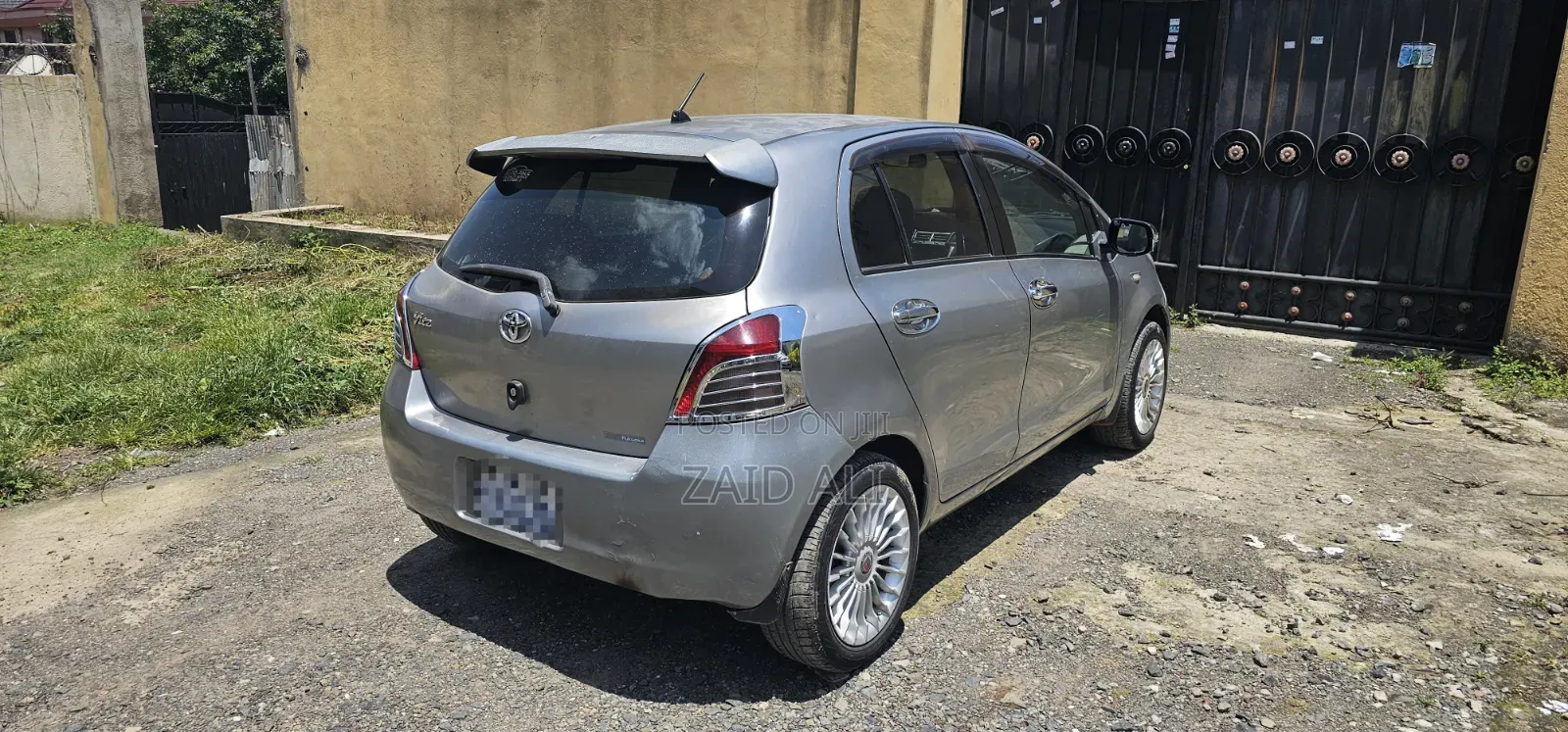 Toyota Yaris 2007 Gray