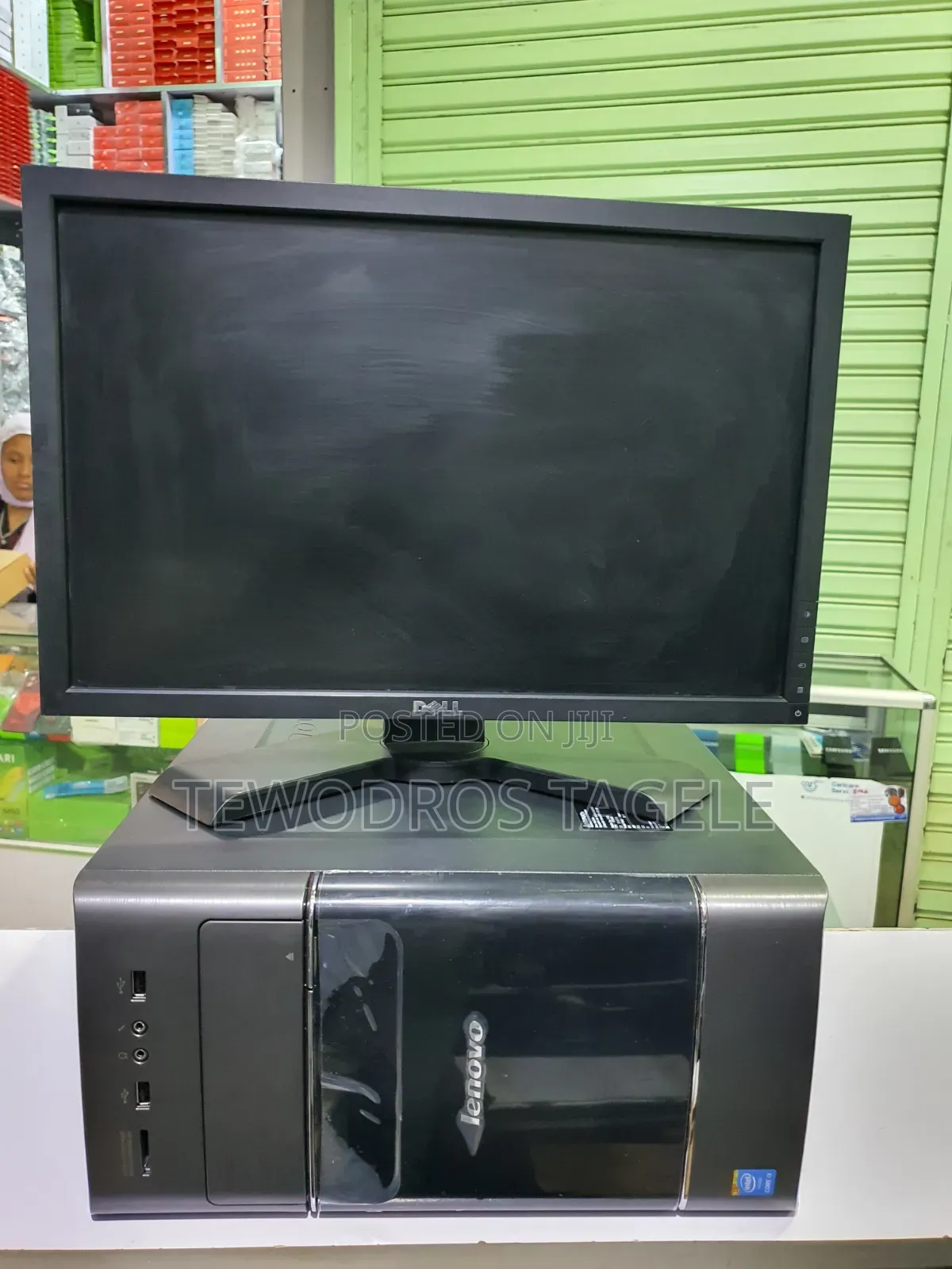 New Lenovo ThinkCentre M700 4GB Intel Core i3 HDD 500GB