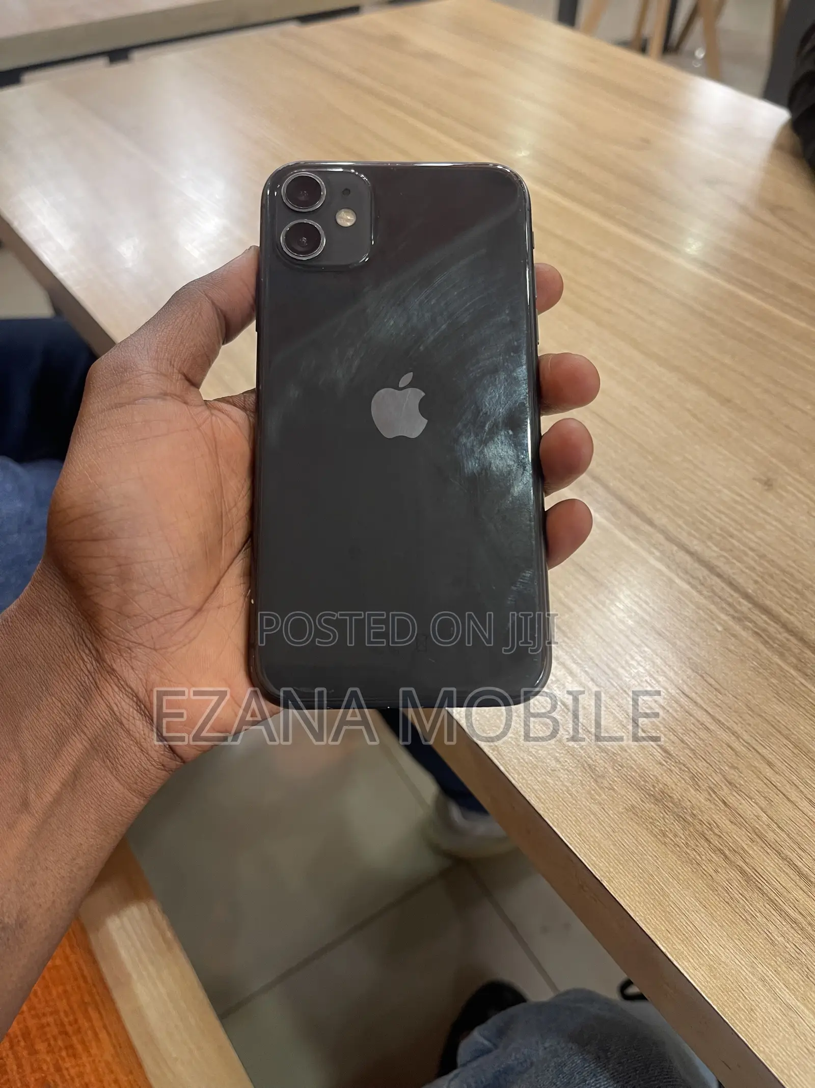 Apple iPhone 11 64 GB Black