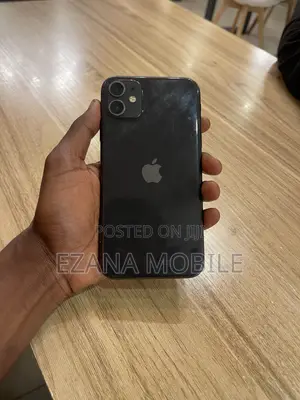 Apple iPhone 11 64 GB Black