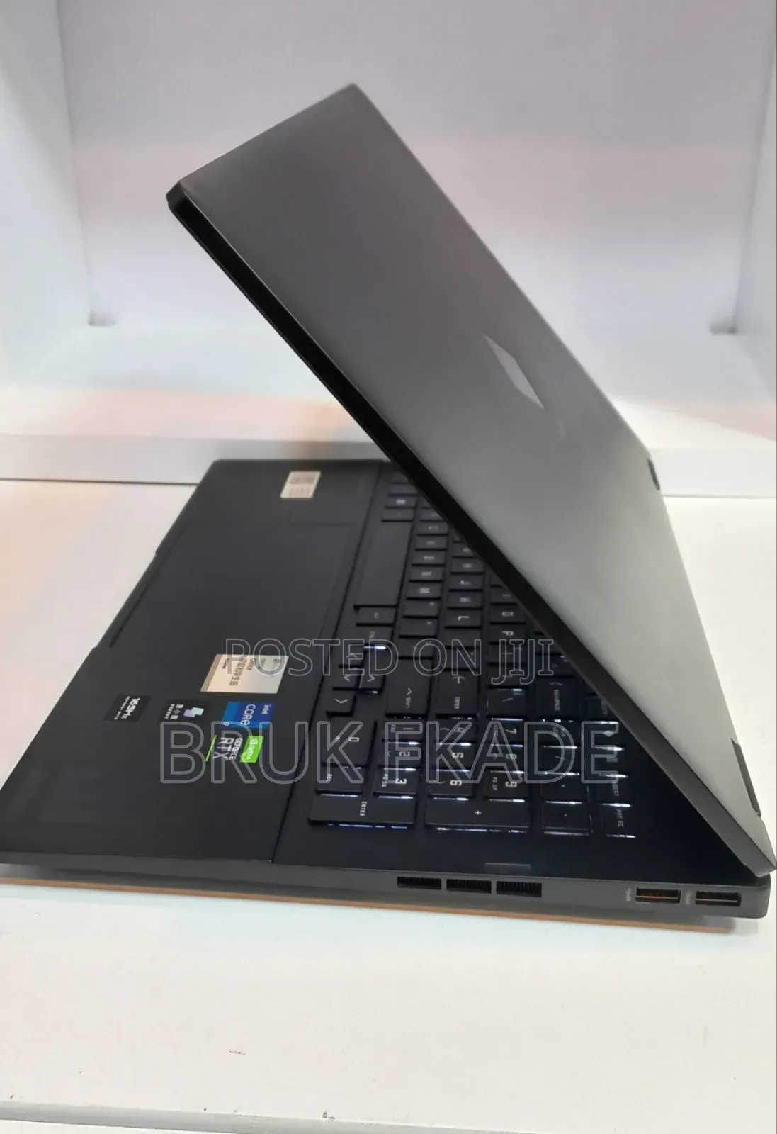 New Laptop HP Omen 16 16GB Intel Core i7 SSD 512GB