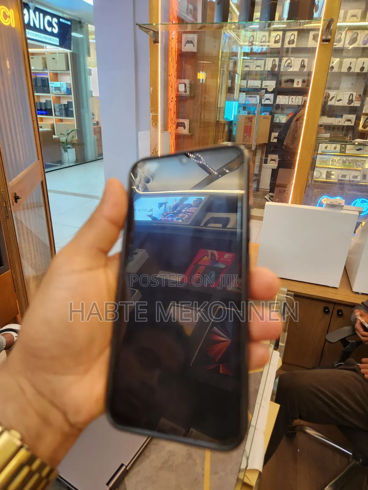 New Samsung Galaxy M33 5G 128 GB