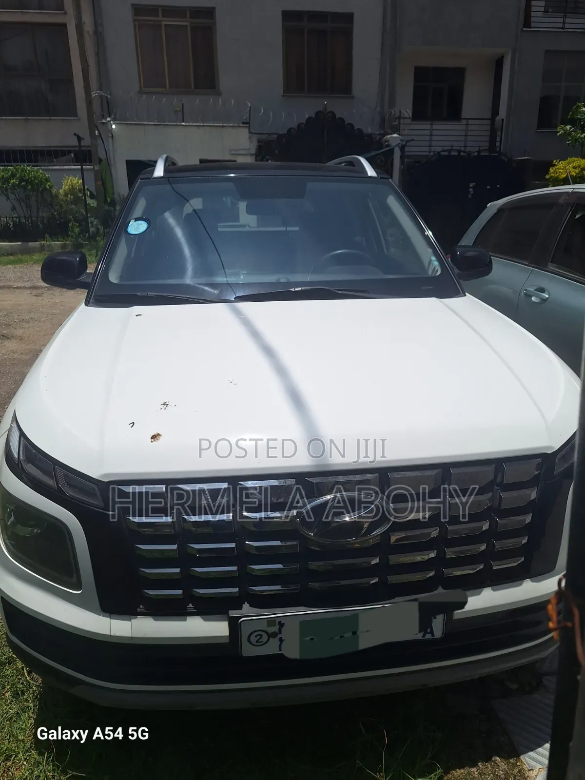 Hyundai Venue 2023 White