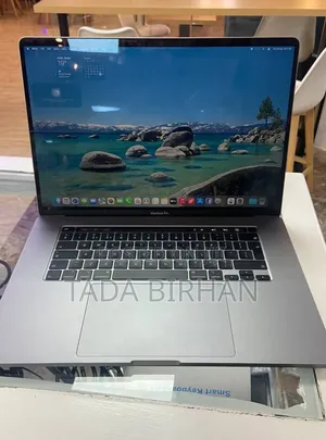 New Laptop Apple MacBook Pro 2019 16GB Intel Core i9 SSD 1T