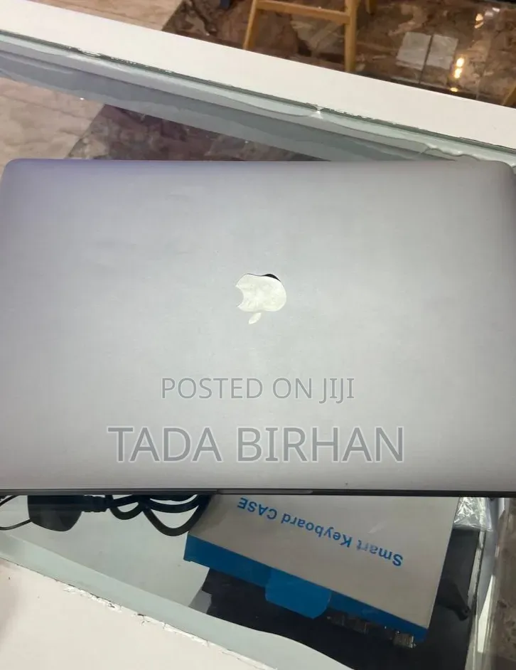 New Laptop Apple MacBook Pro 2019 16GB Intel Core i9 SSD 1T