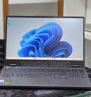 New Laptop Lenovo Legion 5 24GB Intel Core i7 SSD 1T