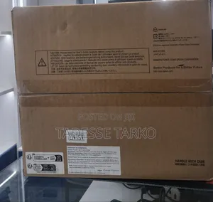 Epson W01 Projector